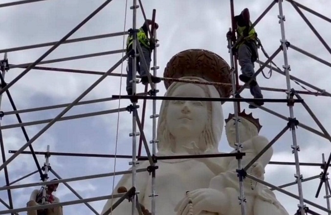 Avanza la modernización del monumento a la Virgen de Chiquinquirá en el centro de Maracaibo