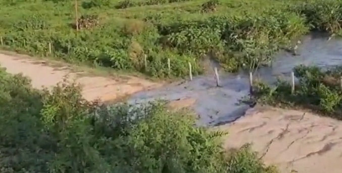 Río Catatumbo fractura muro de contención en el sector Guasimales de Encontrados (Videos)