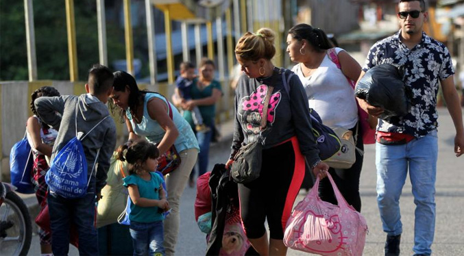 Gobierno de Colombia publica guía para migrantes venezolanos