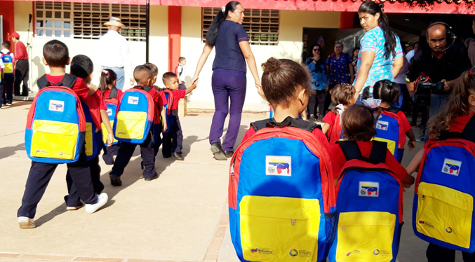 Zona Educativa de Zulia estima que 600 mil estudiantes regresarán a clase este 3-O