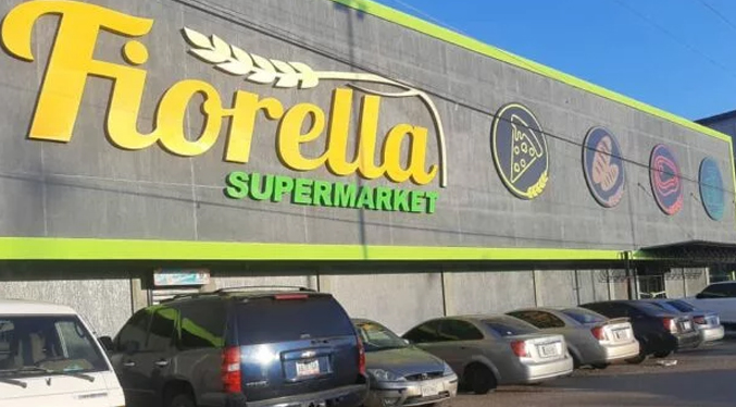 Fiorella Supermarket celebra el 5to Aniversario de Los Olivos decretando huracán de ofertas en toda la cadena+jornadas sociales