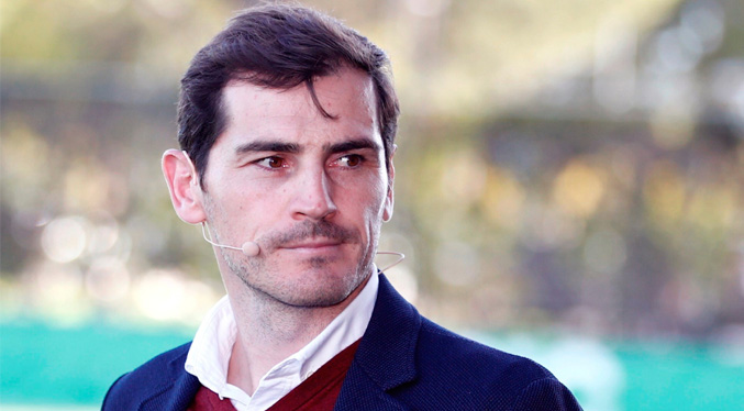 «Soy gay», un tuit de Casillas, que dice ser pirateado, desata la polémica