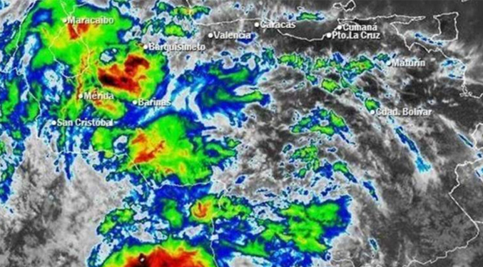 Inameh:  Onda Tropical 42 tiene 70 % de probabilidad de convertirse en ciclón tropical