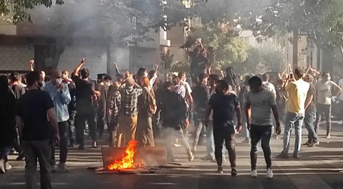 Irán vive una de las jornadas más duras de protestas desde la muerte de Amini