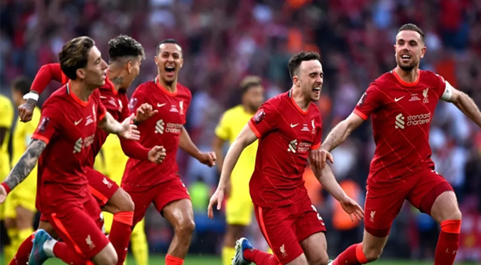 El Liverpool toma aire con la Champions League