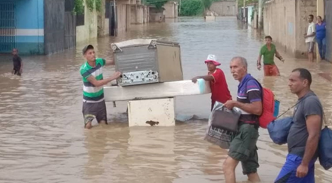 Más de un millar de familias en cuatro estados de Venezuela están afectadas por las lluvias