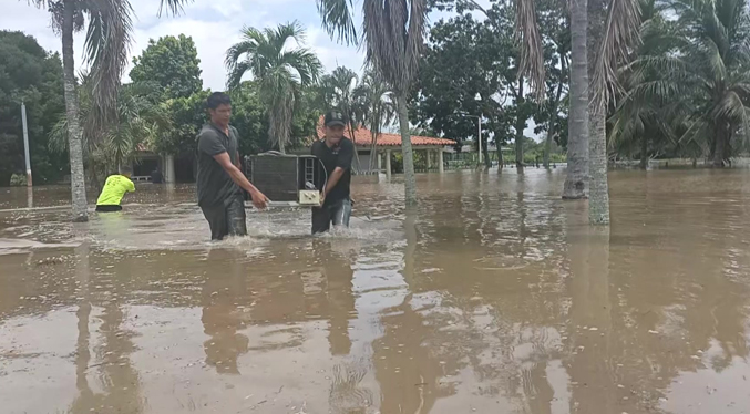 Oposición pide al Gobierno que atienda “con seriedad” la emergencia por lluvias