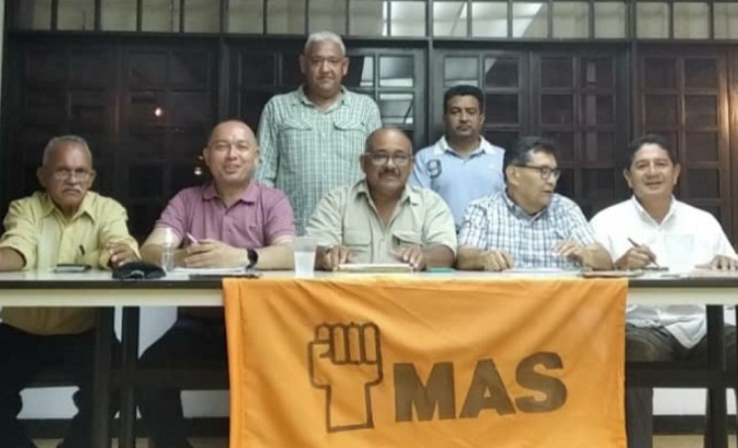 MAS: Gobierno arremete contra la libertad de expresión con cierre de emisoras