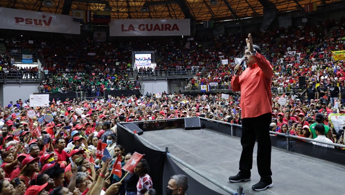 Maduro vuelve a asomar adelanto de elecciones: «Nosotros estamos preparados»