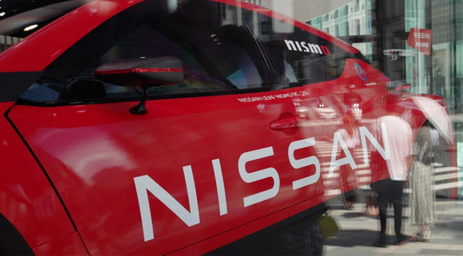 El fabricante japonés de automóviles Nissan vende sus activos en Rusia al Estado ruso