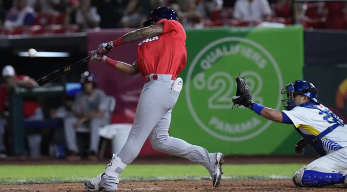 Panamá vence a Brasil y regresa al Clásico Mundial de Béisbol