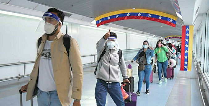 Más de 160 venezolanos retornaron al país desde Panamá