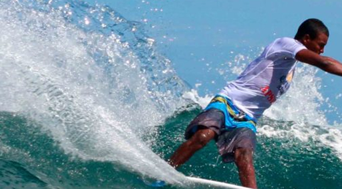 Venezolano destaca entre ganadores del campeonato de surf más importante del Caribe