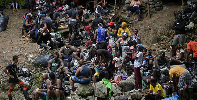 Venezolanos hacen batir récord de migrantes en selva de Panamá rumbo a EEUU