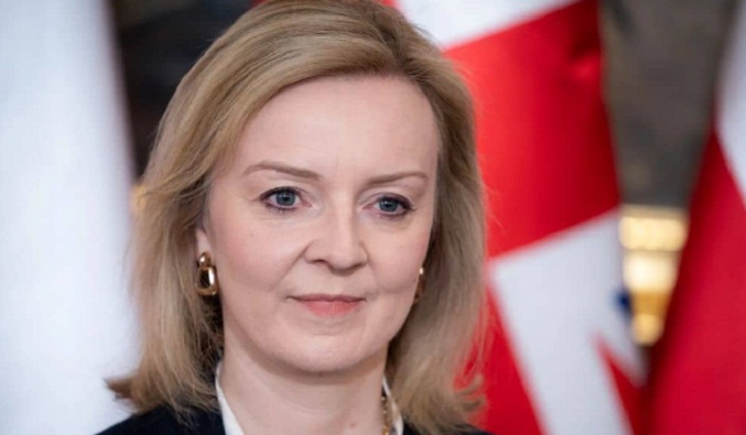 Piden que Liz Truss no reciba pensión de más de 100 mil euros como exprimera ministra