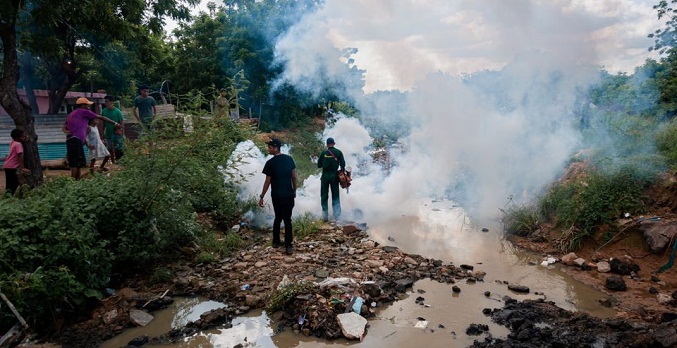 Plan de Fumigación de la Alcaldía llega diariamente a 10 comunidades de Maracaibo