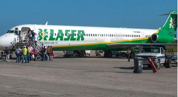 Laser espera por itinerarios de vuelos a Bogotá
