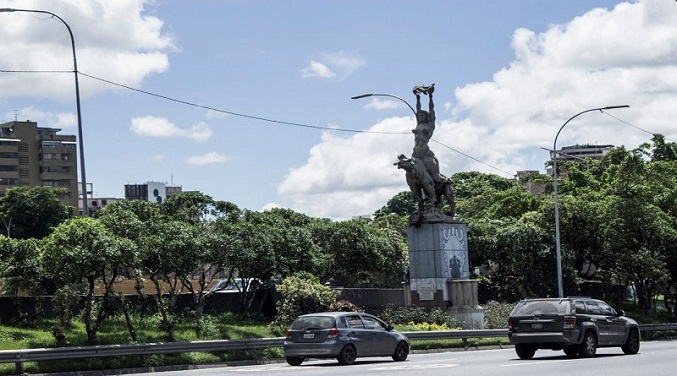 Inauguran plaza en Yaracuy con la escultura de María Lionza sustraída de la UCV