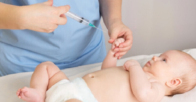 EMA aprueba el uso de vacunas Pfizer y Moderna en niños a partir de los seis meses