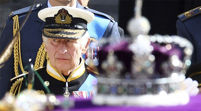 Carlos III celebrará su cumpleaños 74 años esta vez como rey