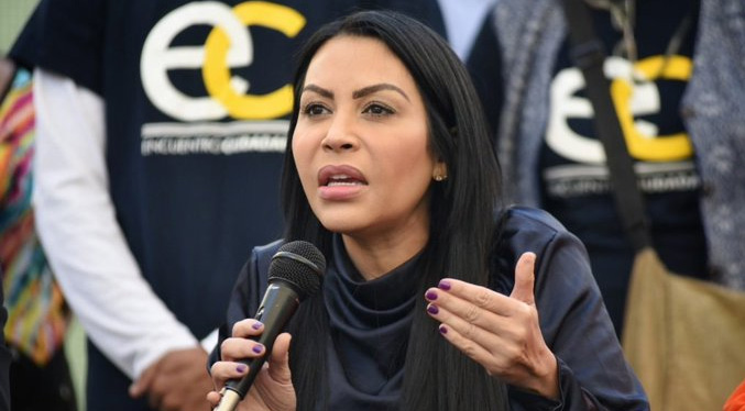 Delsa Solorzano lamenta suspensión del debate entre candidatos a la Primaria