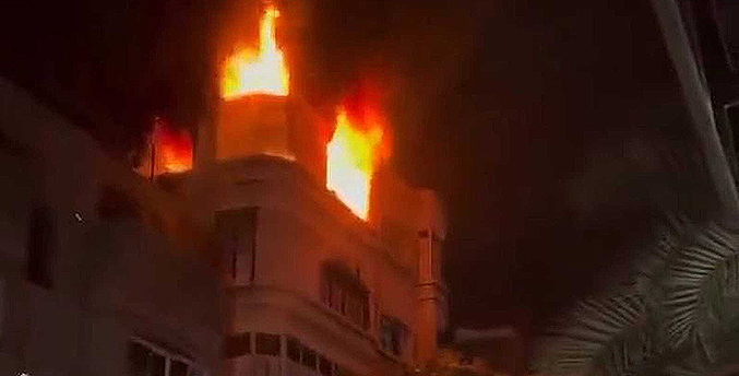 Más de 20 muertos por un incendio en edificio residencial en Franja de Gaza