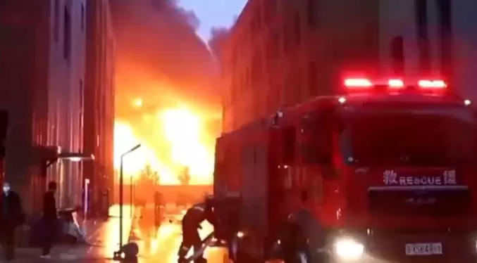 Mueren 38 personas por un incendio en una fábrica china