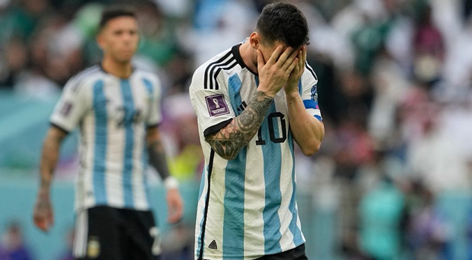 Argentina cae en su debut en el Mundial ante Arabia Saudita