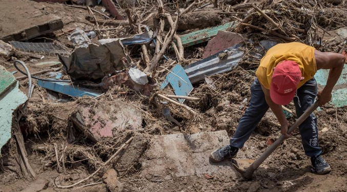 Chevron dona 50 mil dólares a Cáritas para atender damnificados por lluvias en Venezuela