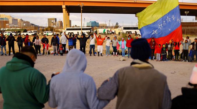 Migrantes en México a la expectativa ante el fin del Título 42 de EEUU