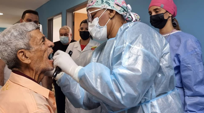 Misión Sonrisa entrega 46 prótesis dentales en Zulia
