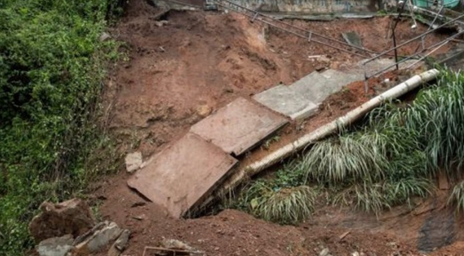 Niño fallece en Anzoátegui debido a un alud provocado por las lluvias