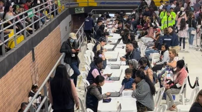 Cerca de 20 mil venezolanos fueron regularizados en una semana en Bogotá