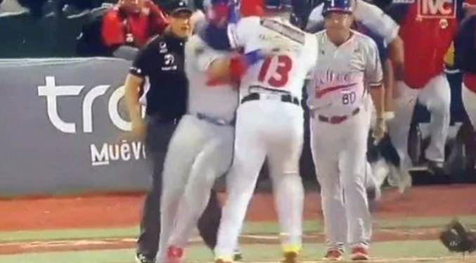 Asdrúbal Cabrera golpeó a Carlos Castro durante juego en Puerto La Cruz (Video)