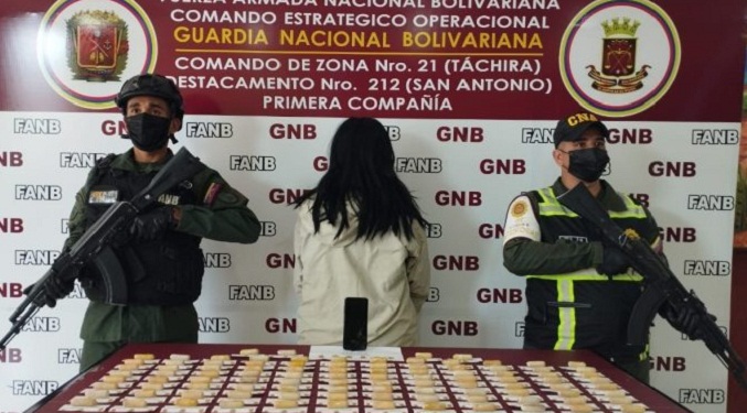 Con casi un kilo de droga en su estómago detienen a mujer en Táchira