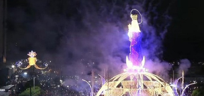 La Navidad llega a Maracaibo con el tradicional titilar nocturno de Bella Vista (Video)