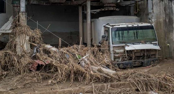 Al menos 34 industrias están afectadas por deslave en Las Tejerías
