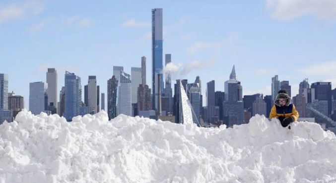 Declaran el estado de emergencia tras gran nevada en el estado de Nueva York