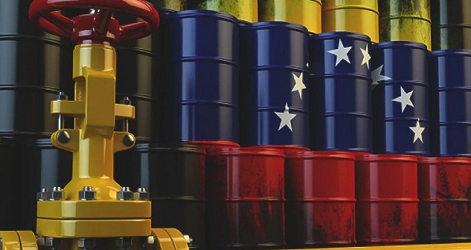 Exportaciones de petróleo venezolano disminuyeron un 38 % en abril de 2024