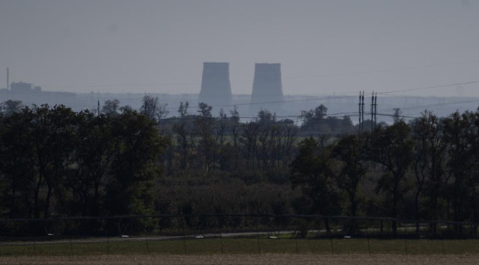 Ataque ruso daña red eléctrica de central nuclear ucraniana