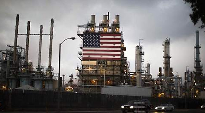 EEUU reporta una fuerte caída en reservas de crudo