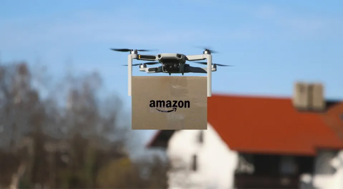 Amazon inicia en Navidad su entrega a domicilio con drones en dos ciudades en EEUU