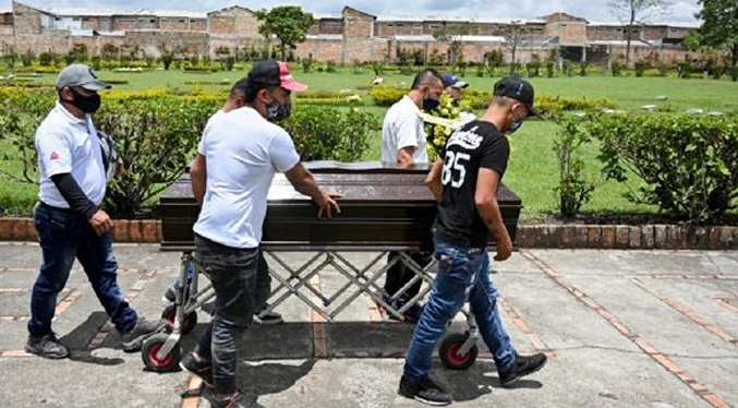 Colombia vive una nueva masacre con tres jóvenes asesinados