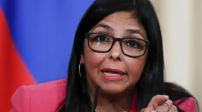 Delcy Rodríguez: Ya sabemos quiénes están perturbando el dólar