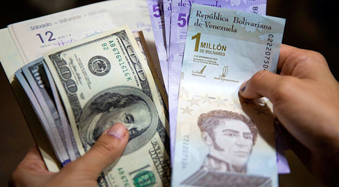 Dólar paralelo abre esta semana en 17,82 bolívares