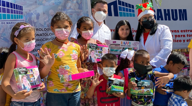 Entregan juguetes a hijos de trabajadores de la salud en Zulia
