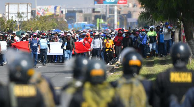 Perú declara estado de emergencia en todo el país por 30 días