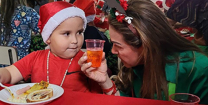 Eveling de Rosales: «Compartimos sabores navideños con los pequeños de la Fundación del Niño Zuliano»