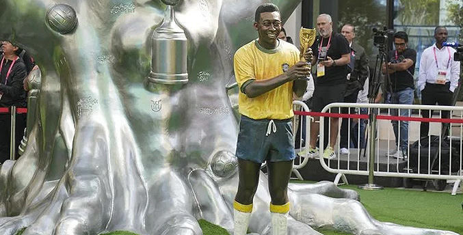CONMEBOL: «Brasil debería cambiar tres estrellas a corazones para homenajear a Pelé