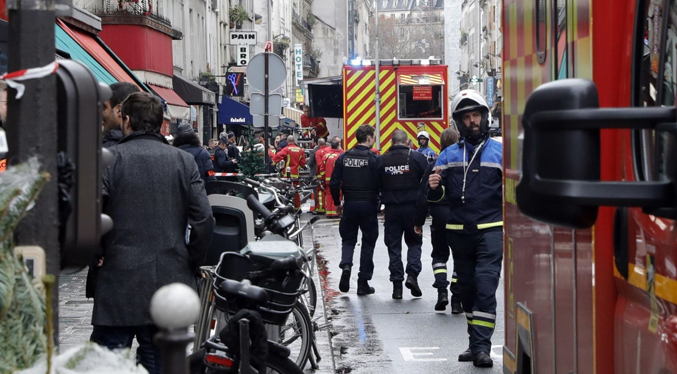 Tres muertos deja en un tiroteo en París